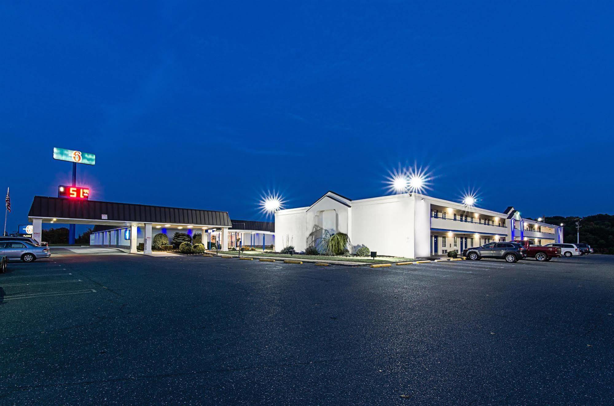 Motel 6-Staunton, Va Zewnętrze zdjęcie